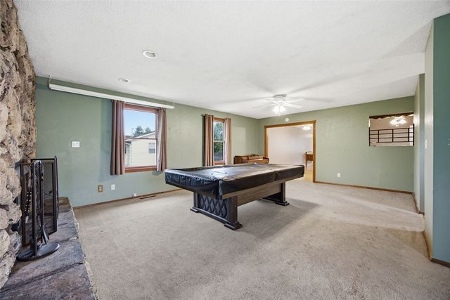 1870 26th Street, Marion, IA 52302