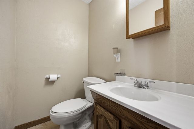 1870 26th Street, Marion, IA 52302