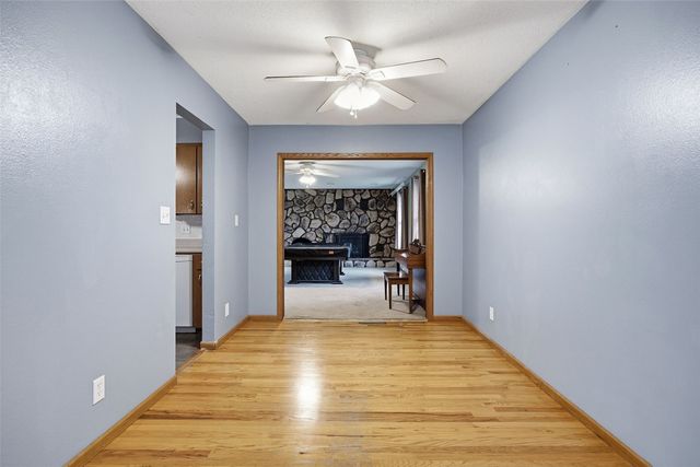 1870 26th Street, Marion, IA 52302