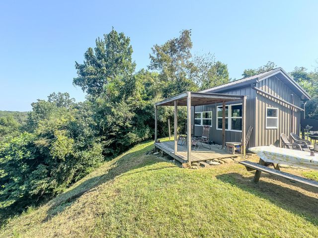 12141 Burton Hill Road, Glouster, OH 45732