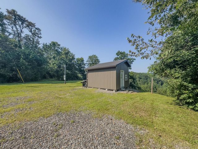 12141 Burton Hill Road, Glouster, OH 45732