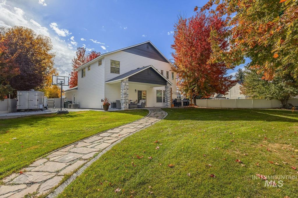 2722 E Omera Ct, Meridian, ID 83646 photo 5