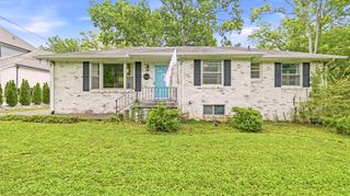 6808 Fleetwood Dr, Nashville, TN 37205