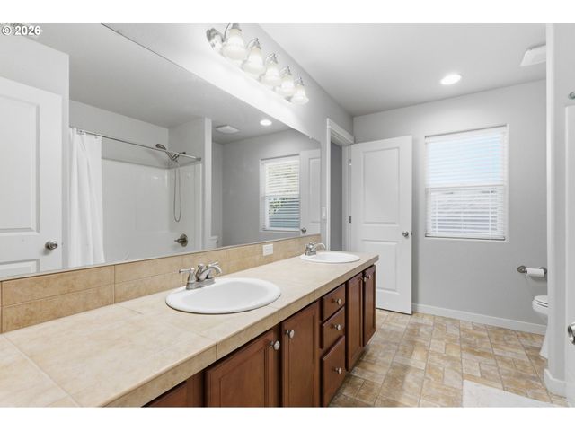 9440 Sw Diamond View Way, Beaverton, OR 97007