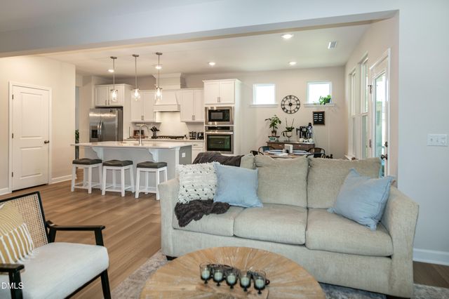 417 Reinsman Court, Mebane, NC 27302