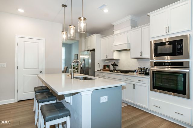 417 Reinsman Court, Mebane, NC 27302