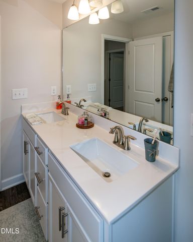417 Reinsman Court, Mebane, NC 27302