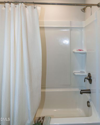417 Reinsman Court, Mebane, NC 27302