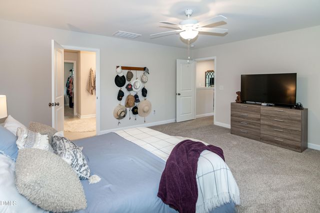 417 Reinsman Court, Mebane, NC 27302