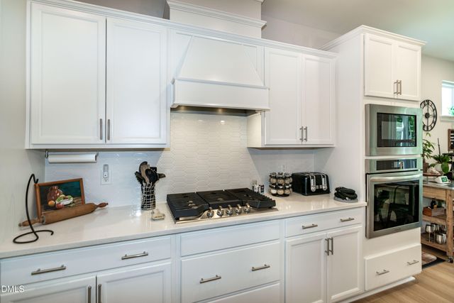 417 Reinsman Court, Mebane, NC 27302