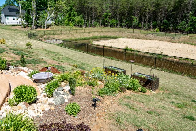 417 Reinsman Court, Mebane, NC 27302