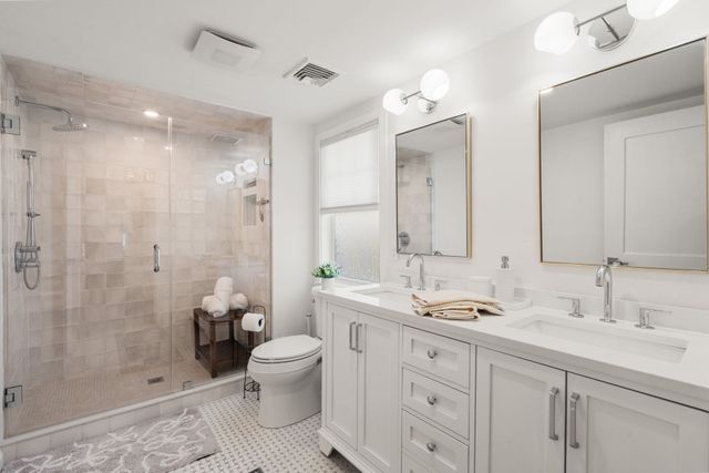 14 Essex Road, Sharon, MA 02067