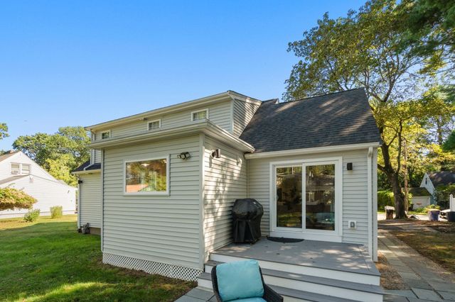 14 Essex Road, Sharon, MA 02067