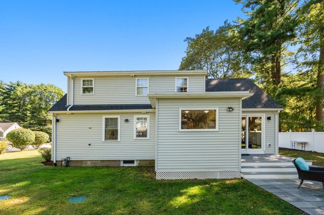 14 Essex Road, Sharon, MA 02067