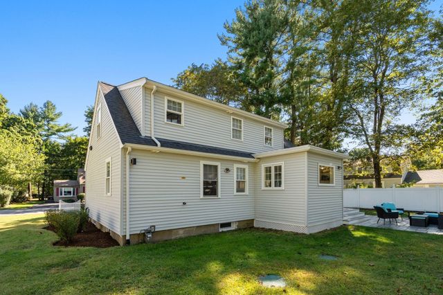 14 Essex Road, Sharon, MA 02067