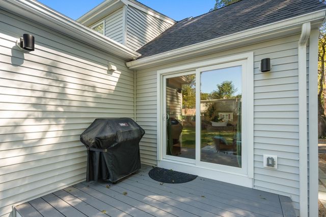 14 Essex Road, Sharon, MA 02067