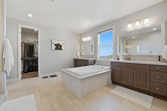 13 Barberry, Lake Forest, CA 92630