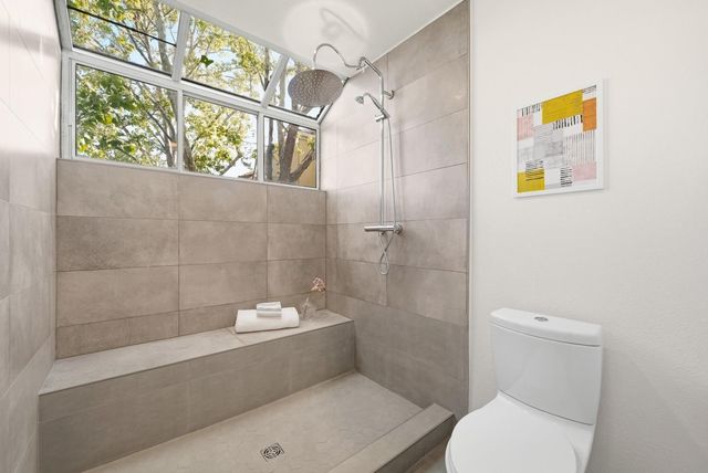 995 Asilomar 2, Sunnyvale, CA 94086