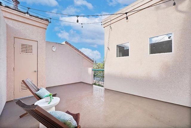 995 Asilomar 2, Sunnyvale, CA 94086