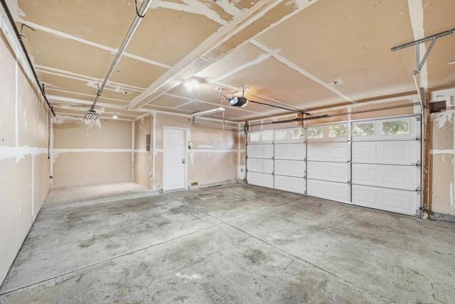 995 Asilomar 2, Sunnyvale, CA 94086