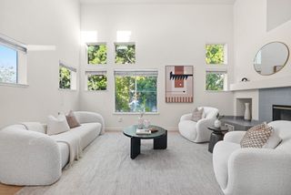 995 Asilomar 2, Sunnyvale, CA 94086