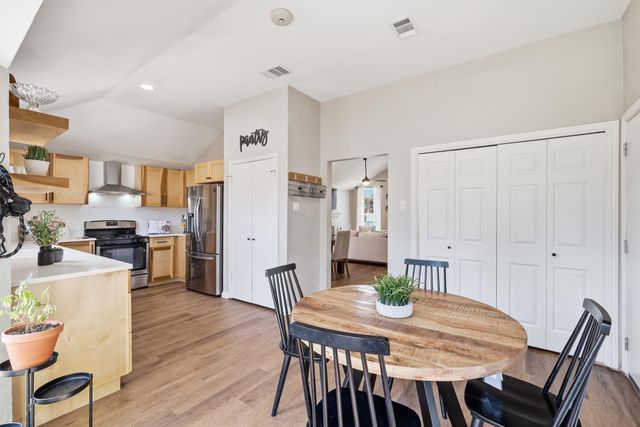 7606 Beverly Drive, Rowlett, TX 75089