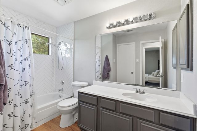 7606 Beverly Drive, Rowlett, TX 75089