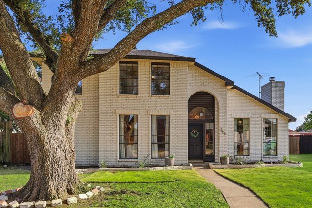 7606 Beverly Drive, Rowlett, TX 75089