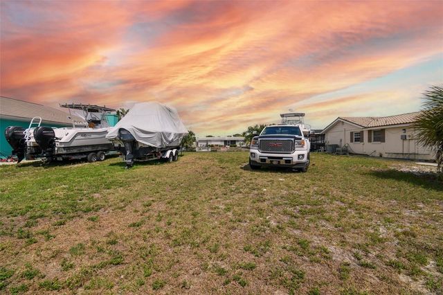 13612 GARRIS DR, Hudson, FL 34667