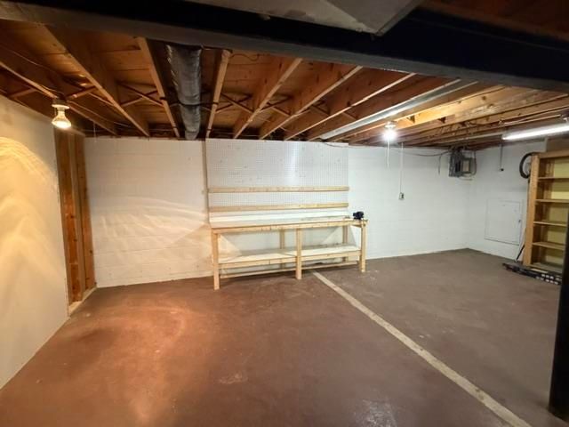 3140 Lee St Street, Harrison, MI 48625