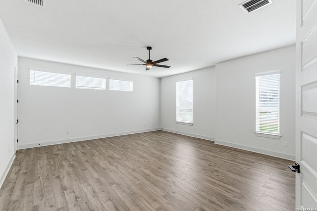 9323 Steel Spur, Marion, TX 78124