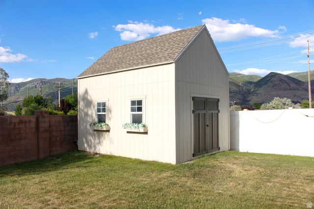 842 W 2400 N, West Bountiful, UT 84087