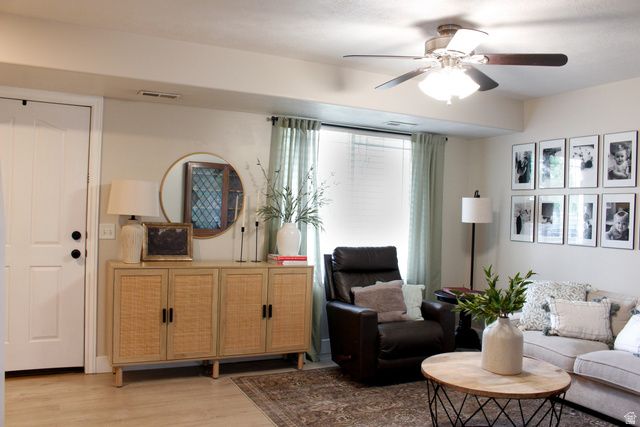 842 W 2400 N, West Bountiful, UT 84087