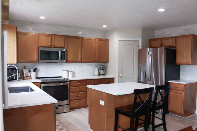 842 W 2400 N, West Bountiful, UT 84087