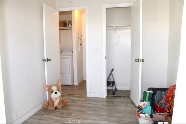 999 S Santa Fe Avenue 17, San Jacinto, CA 92583