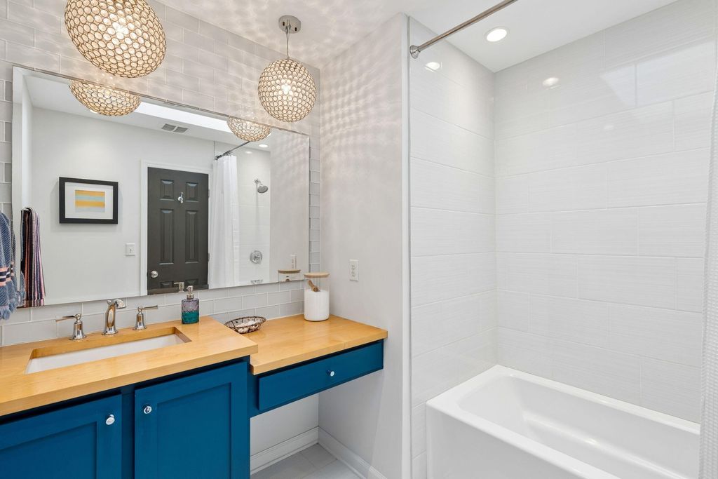 Image 20 of property listing at 1605 Regimental Lane, Johns Island, SC 29455