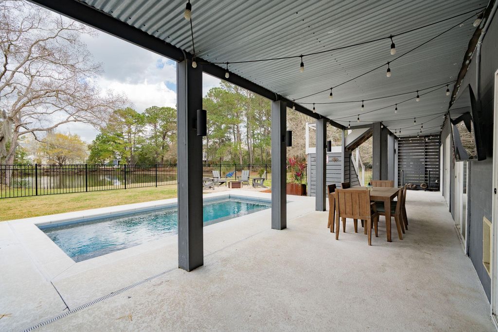 Image 48 of property listing at 1605 Regimental Lane, Johns Island, SC 29455