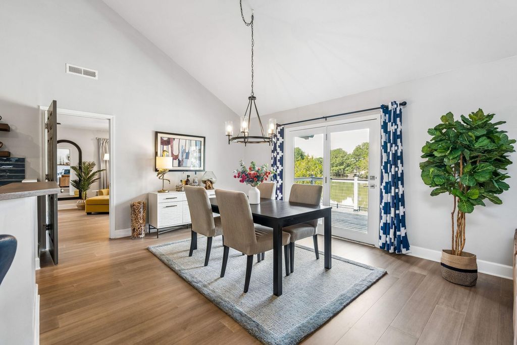 Image 9 of property listing at 1605 Regimental Lane, Johns Island, SC 29455