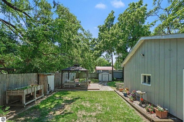 722 N University Avenue, Mt Pleasant, MI 48858