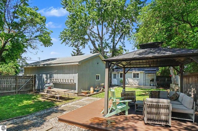 722 N University Avenue, Mt Pleasant, MI 48858