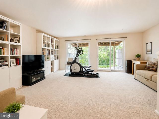 20249 RED BUCKEYE CT, Germantown, MD 20876