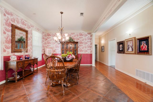 618 County Road 33970, Powderly, TX 75473