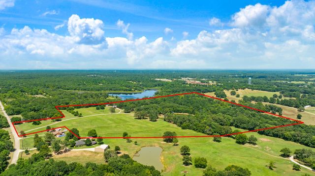 618 County Road 33970, Powderly, TX 75473