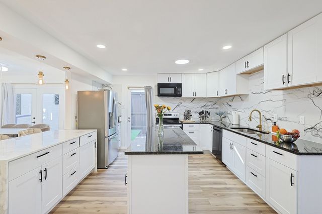 4939 Thunder Road, Dallas, TX 75244