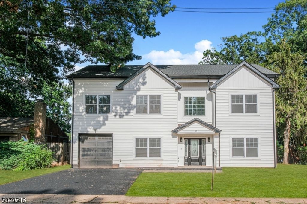 19 Cambridge Rd, Edison Twp., NJ 08817