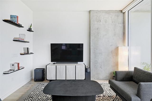 301 West Ave 2201, Austin, TX 78701