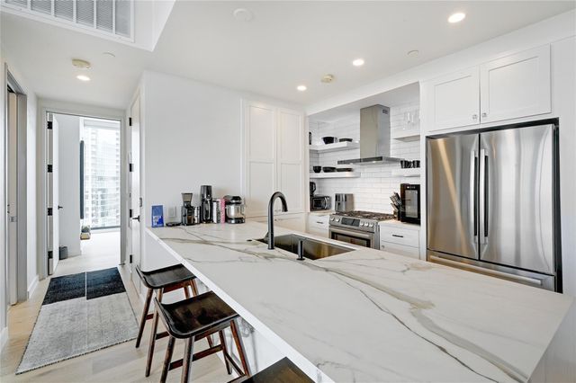 301 West Ave 2201, Austin, TX 78701
