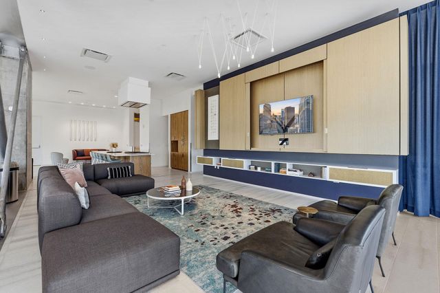 301 West Ave 2201, Austin, TX 78701