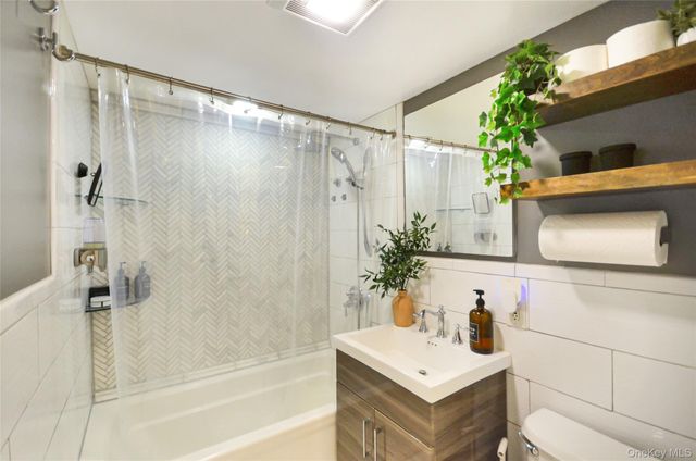 397 N Broadway 1F, Yonkers, NY 10701