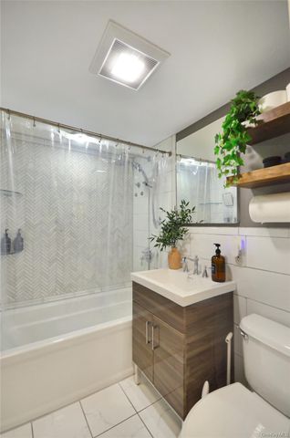 397 N Broadway 1F, Yonkers, NY 10701